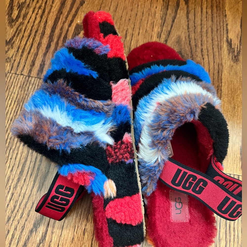 UGG slides